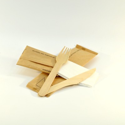 Posate legno monouso forchetta+coltello+tovagliolo - Gelagel Posate legno monouso forchetta+coltello+tovagliolo - Gelagel