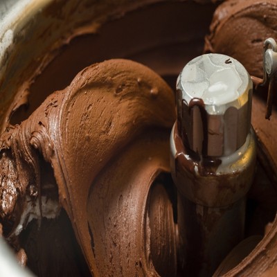 Base completa al cioccolato 100% Vegana, senza zuccheri aggiunti. Base completa al cioccolato 100% Vegana, senza zuccheri aggiunti.